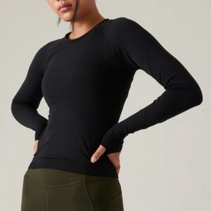 Athleta black long sleeve seamless top